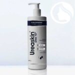 Recupera la suavidad y confort de tu piel con Ureaskin, una crema corporal especializada para mejorar y prevenir la resequedad, incluso en las zonas más ásperas como talones, codos y manos.
